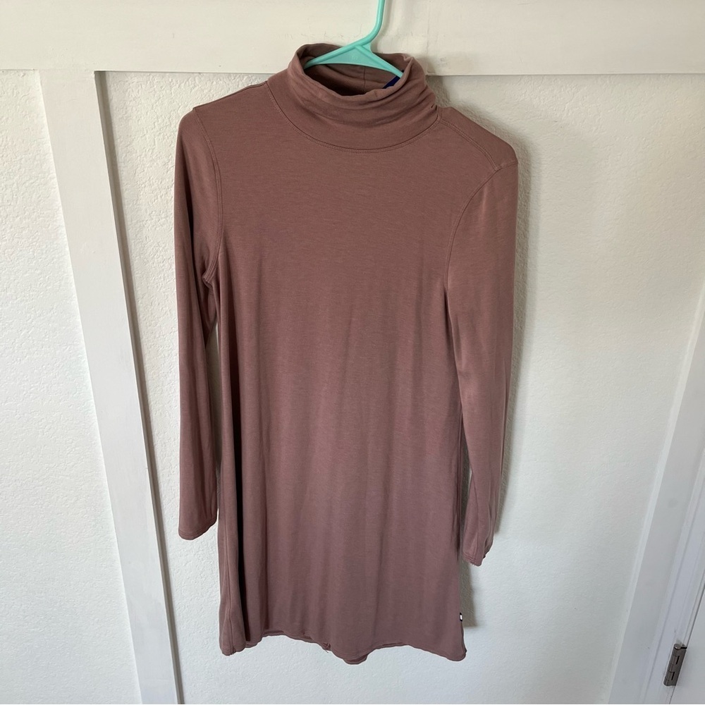 Kit and Ace Women's XS Turtleneck Dress.